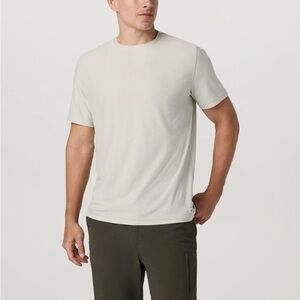 Vuori Men’s Strato T-Shirt